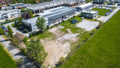 Zagreb, Hrvatski Leskovac, 500 m² ticari bina, 5800 m² arsa üzerinde
