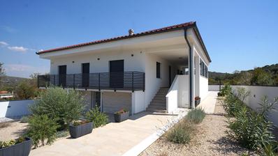 Zadar, Polaca, smuk villa med swimmingpool i rolige omgivelser