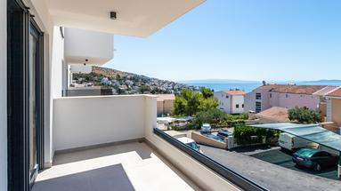 Ciovo, Okrug Gornji - appartement de deux pièces au premier étage avec vue sur la mer
