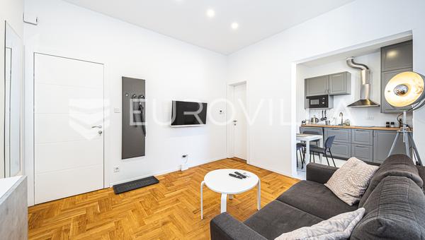 Zagreb, Berislavićeva, prekrasan dvosoban stan 34 m²