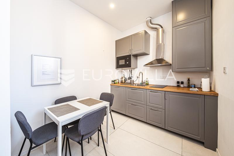 Zagreb, Berislaviceva, vacker enrumslägenhet 34 m² - 5