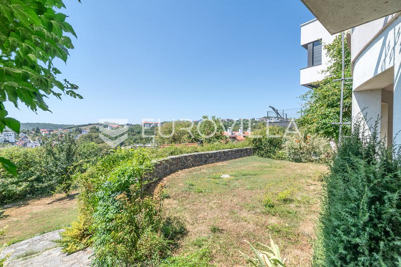 Zagreb, Vrhovec, atraktivna vila s vrtom i parkingom, 530 m² - 20