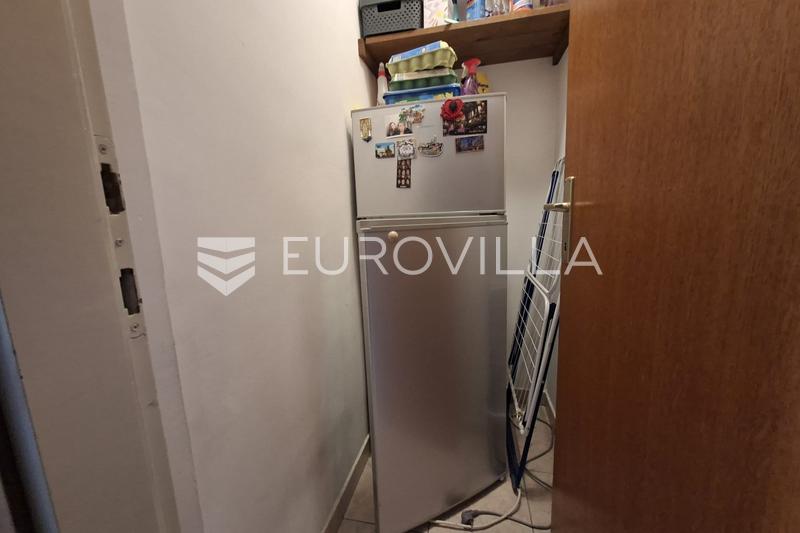 Rijeka, Skurinje, eenkamerappartement van 42 m², gemeubileerd, loggia - 6