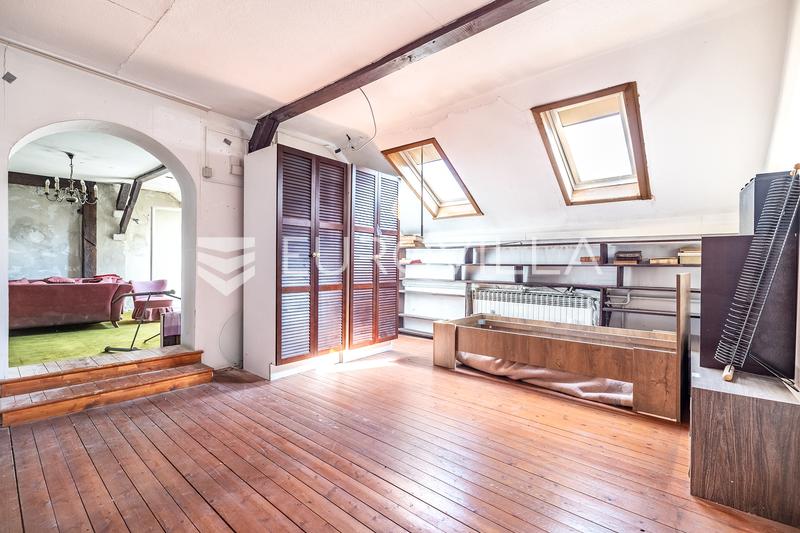 Zagrzeb, Britanski trg - mieszkanie na poddaszu 142,88 m² do remontu - 3