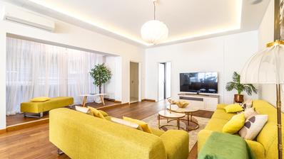 Lower town, Kneza Borne, luxury three bedroom apartment 150 m²