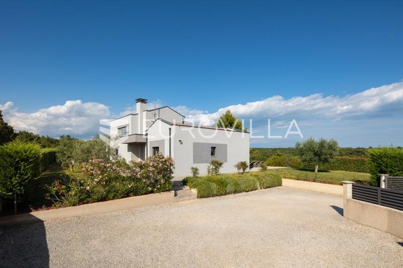 Istria, Vodnjan, hermosa villa con una superficie útil neta de 250 m² y una piscina de 78 m² - 31