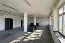 Zagreb, Dubrava, edificio per uffici di 2.600 m² all'interno di un complesso commerciale su un terreno di 7.200 m². - 1