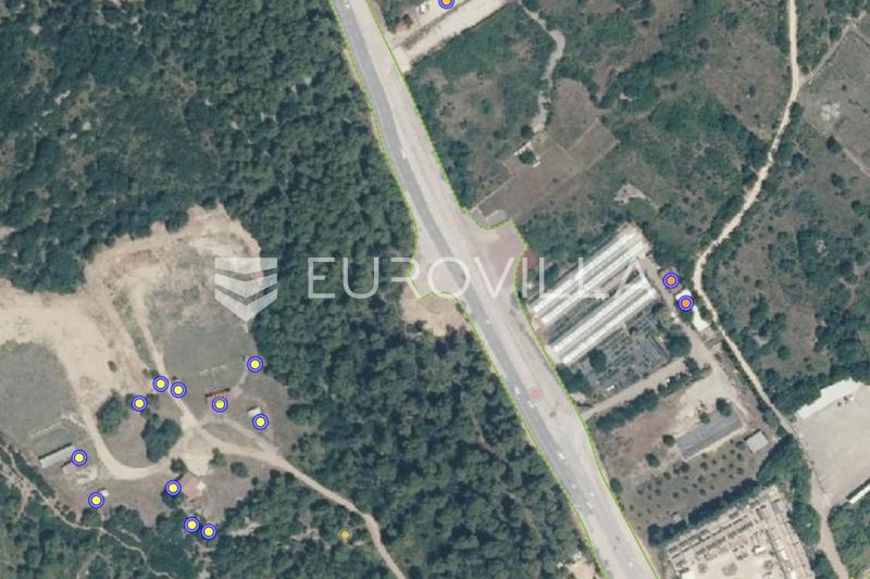 Zadar, Zmiric - Działka inwestycyjna w strategicznej lokalizacji w strefie komercyjnej K2 - 2