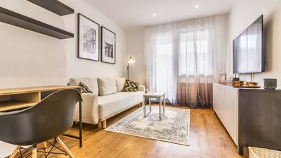 Gračanska street, newly renovated one bedroom apartment with parking