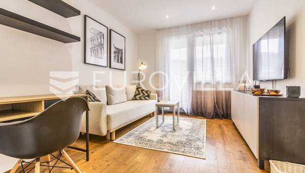 Gračanska cesta, novouređen dvosoban stan 60 m², balkon parking fix režije