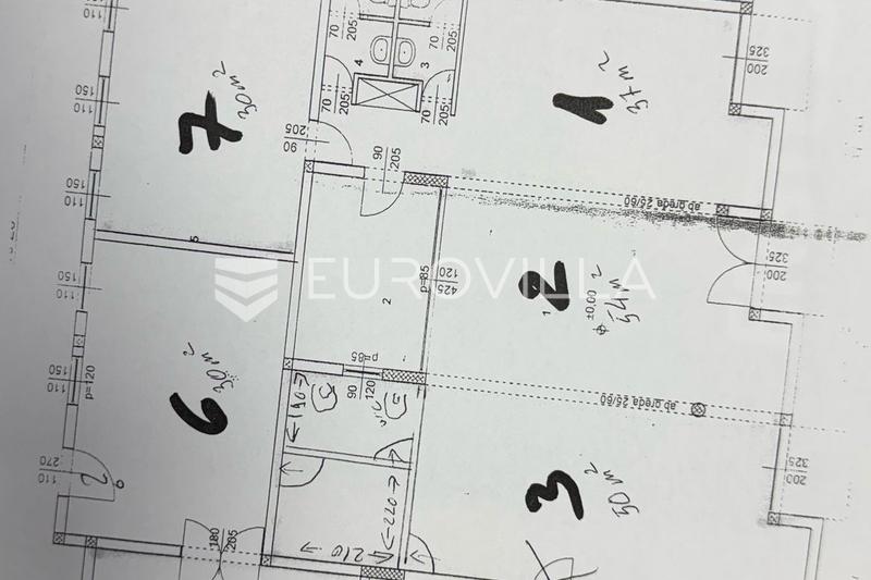 Nin, Zaton, commercial and production complex with multiple business units - 3