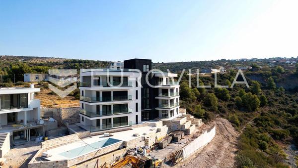 Primosten, bilocale di alta qualità ideale per vivere o investimento