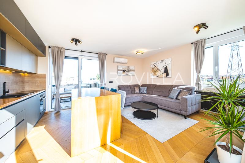 Zagreb, Gornja Dubrava, moderan dvosoban stan s prostranom terasom NKP 60 m2 + VPM