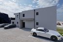 Omis, Tugare, apartamento de tres dormitorios con una superficie de 131,68 m² y dos plazas de aparcamiento. - 4
