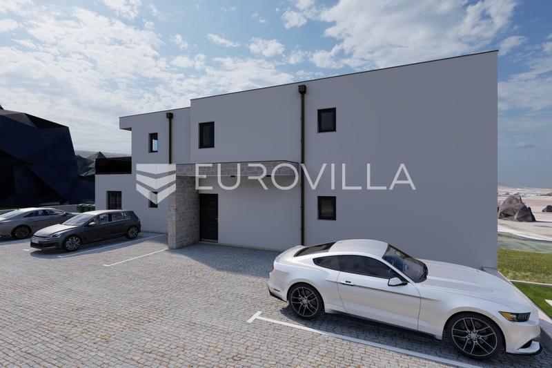 Omis, Tugare, apartamento de tres dormitorios con una superficie de 131,68 m² y dos plazas de aparcamiento. - 4
