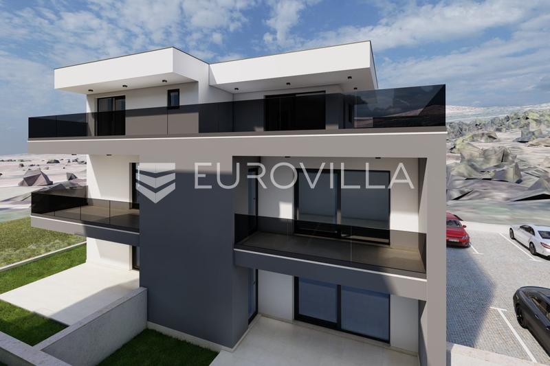 Omis, Tugare, apartamento de tres dormitorios con una superficie de 131,68 m² y dos plazas de aparcamiento. - 5