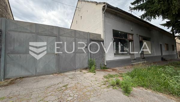 Viškovci, proizvodno, skladišna hala s poslovnim i uredskim prostorima