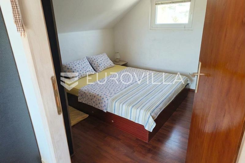 VIR, LOZICE - Dům se dvěma apartmány v klidné ostrovní oáze - 12