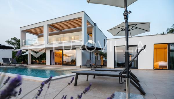 Labin, Santalezi - Lyxvilla med wellness, uppvärmd pool, gym - lugnt läge