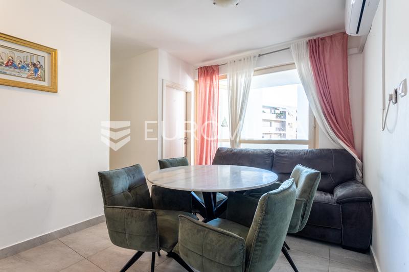 Split, Spinut, apartamento reformado de dos dormitorios en una excelente ubicación - 10