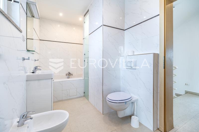 Zagrzeb, Maksimir, dom wolnostojący 152 m² z ogrodem i garażem. - 10