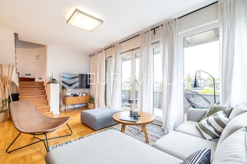 Zagreb, Salata, smuk treværelses lejlighed 125 m², garage og parkeringsplads. - 1