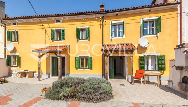 Istria, Marčana, casa adosada de 100 m² con patio