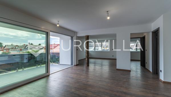 Varaždin, Centro de la ciudad - Ático en una nueva promoción, 140,88 m²