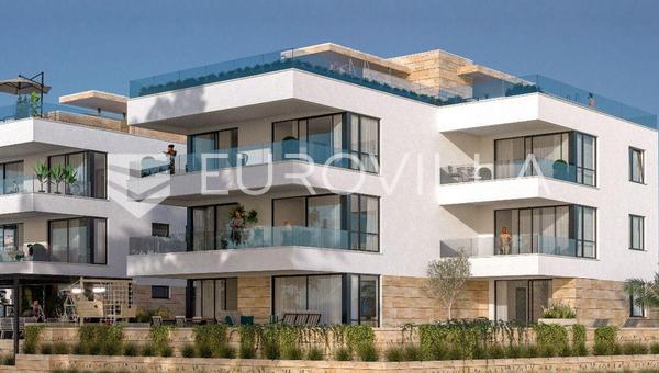 Pag, Povljana, apartamento de dos dormitorios a 80 m del mar, 94,40 m²