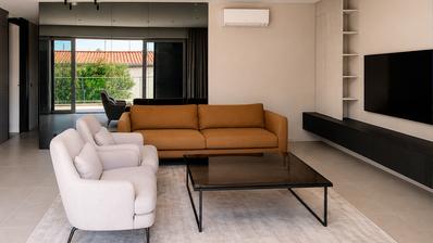 Krk, egy gyönyörű apartman egy új épületben Krk városában, mindössze 200 m-re a tengertől