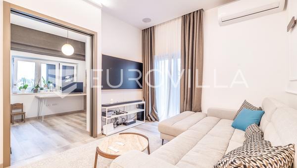 Zagreb, Jelenovac, novouređen trosoban stan 75 m²