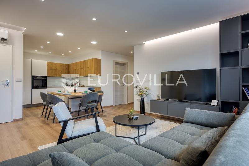 Pula, Valdebek, modern appartement in een nieuw gebouw met twee slaapkamers en twee parkeerplaatsen - 7