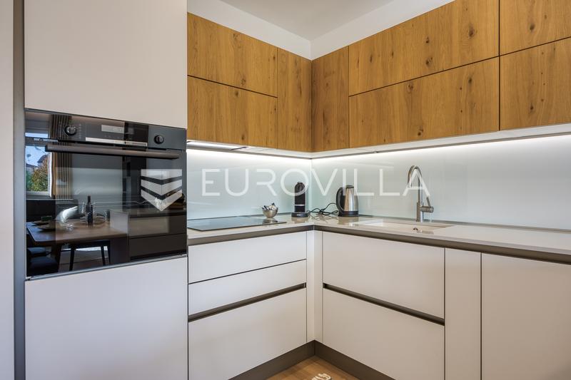 Pula, Valdebek, modern appartement in een nieuw gebouw met twee slaapkamers en twee parkeerplaatsen - 5