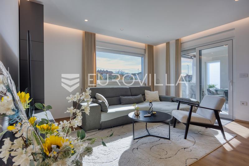 Pula, Valdebek, modern appartement in een nieuw gebouw met twee slaapkamers en twee parkeerplaatsen - 2