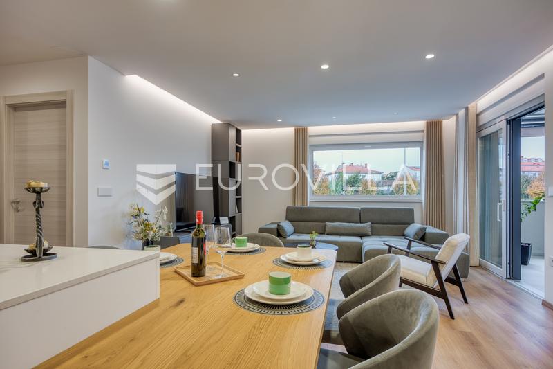 Pula, Valdebek, modern appartement in een nieuw gebouw met twee slaapkamers en twee parkeerplaatsen - 6