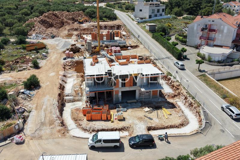 Brač, Supetar'da, birinci katta deniz manzaralı iki yatak odalı daire - 26
