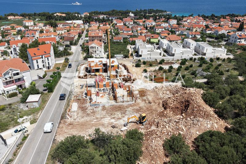 Brač, Supetar'da, birinci katta deniz manzaralı iki yatak odalı daire - 22