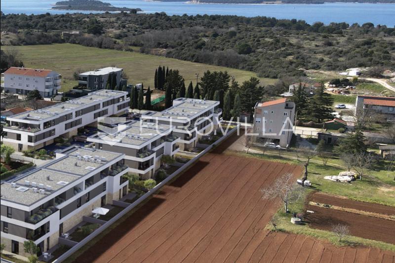 Pula, Štinjan, two-bedroom apartment in an excellent new building