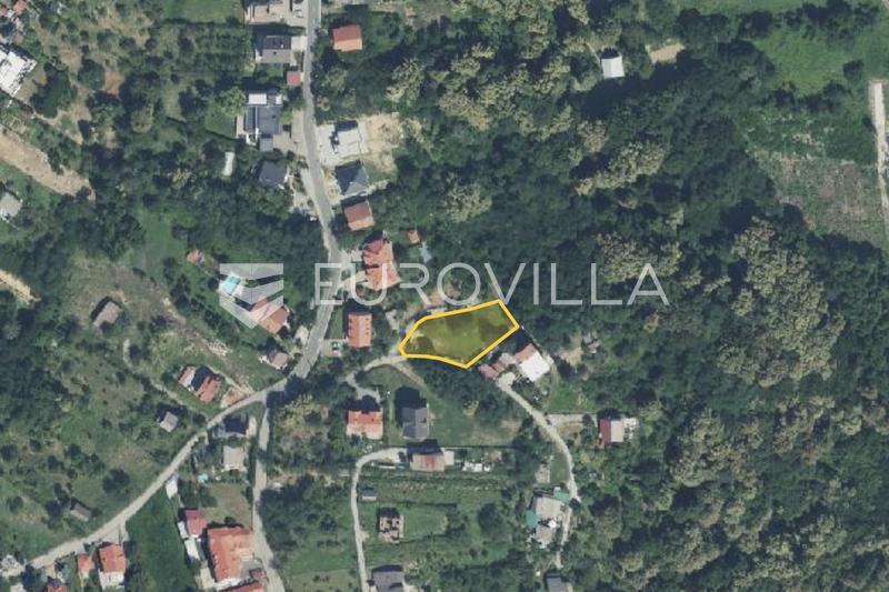 Загреб, Гранешна, земельный участок площадью 1 183 м²