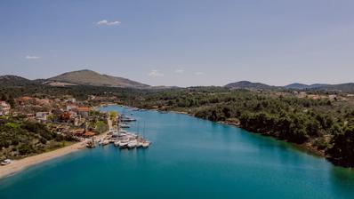 Šibenik, Bilice, groot bouwperceel, 6653 m²