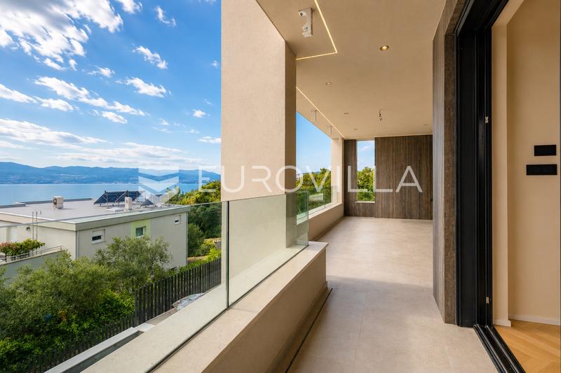 Kostrena, Rozici, eksklusiv 200 m² penthouse med panoramaudsigt over havet - 19