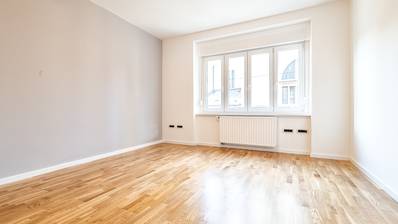 Zagreb, Donji grad, novouređen uredski poslovni prostor 63 m²
