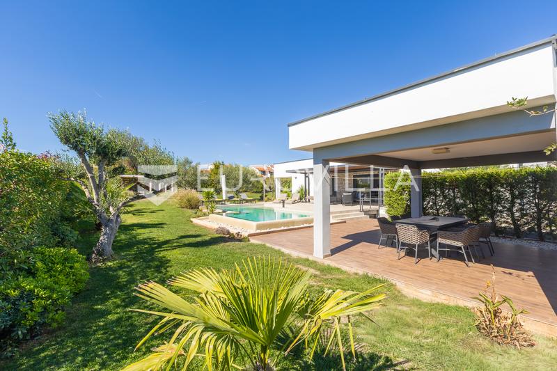 Istria, Medulin - Villa di lusso con piscina e ampio terreno - 46