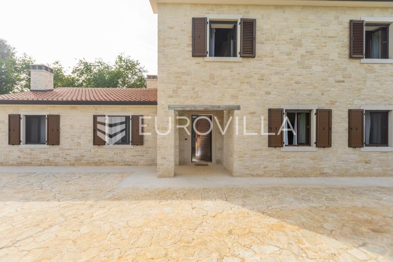Istra, Višnjan, prekrasna kamena vila s bazenom u mirnom prirodnom okruženju - 43