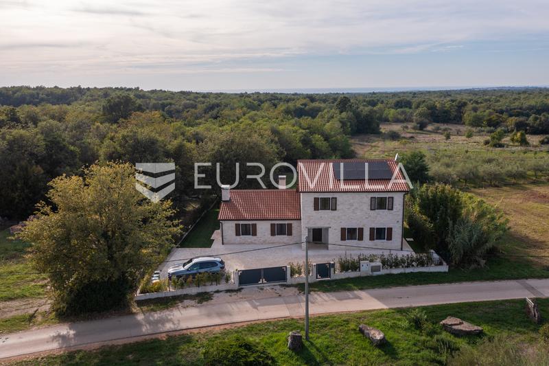 Istra, Višnjan, prekrasna kamena vila s bazenom u mirnom prirodnom okruženju - 60
