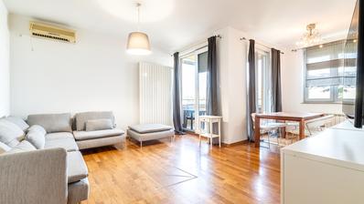 Zagreb, Remete, komfortable Dreizimmerwohnung mit Parkplatz, 79 m²