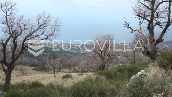 Podstrana, Gornja Podstrana, građevinsko zemljište s prekrasnim pogledom na more