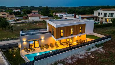 Istria, Svetvinčenat, luxusná vila s bazénom
