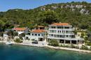 Ostrov Lastovo, Vila pri mori v tichej zátoke ostrova Lastovo - 1