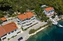 Ostrov Lastovo, Vila pri mori v tichej zátoke ostrova Lastovo - 2